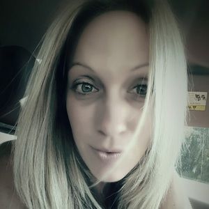 Meet your Posher, Deanna